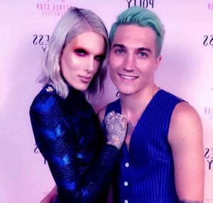 Image of Nathan Schwandt with his partner Jeffree Stars